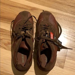 Diesel leather sneakers BNWT